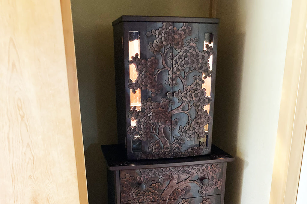 軽井沢彫家具 大坂屋家具店｜創業130年 長野県軽井沢町