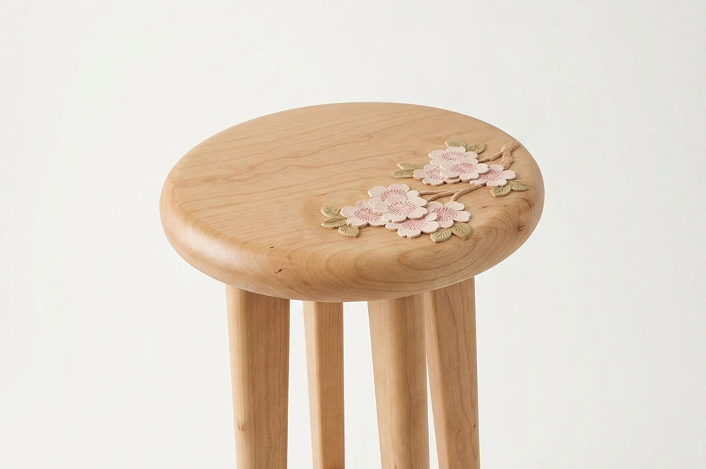 EHK15 伝統工芸 軽井沢彫り スツール 桜彫刻 細密彫刻 丸椅子 飾り台 スツール / stool | 軽井沢彫 一彫堂
