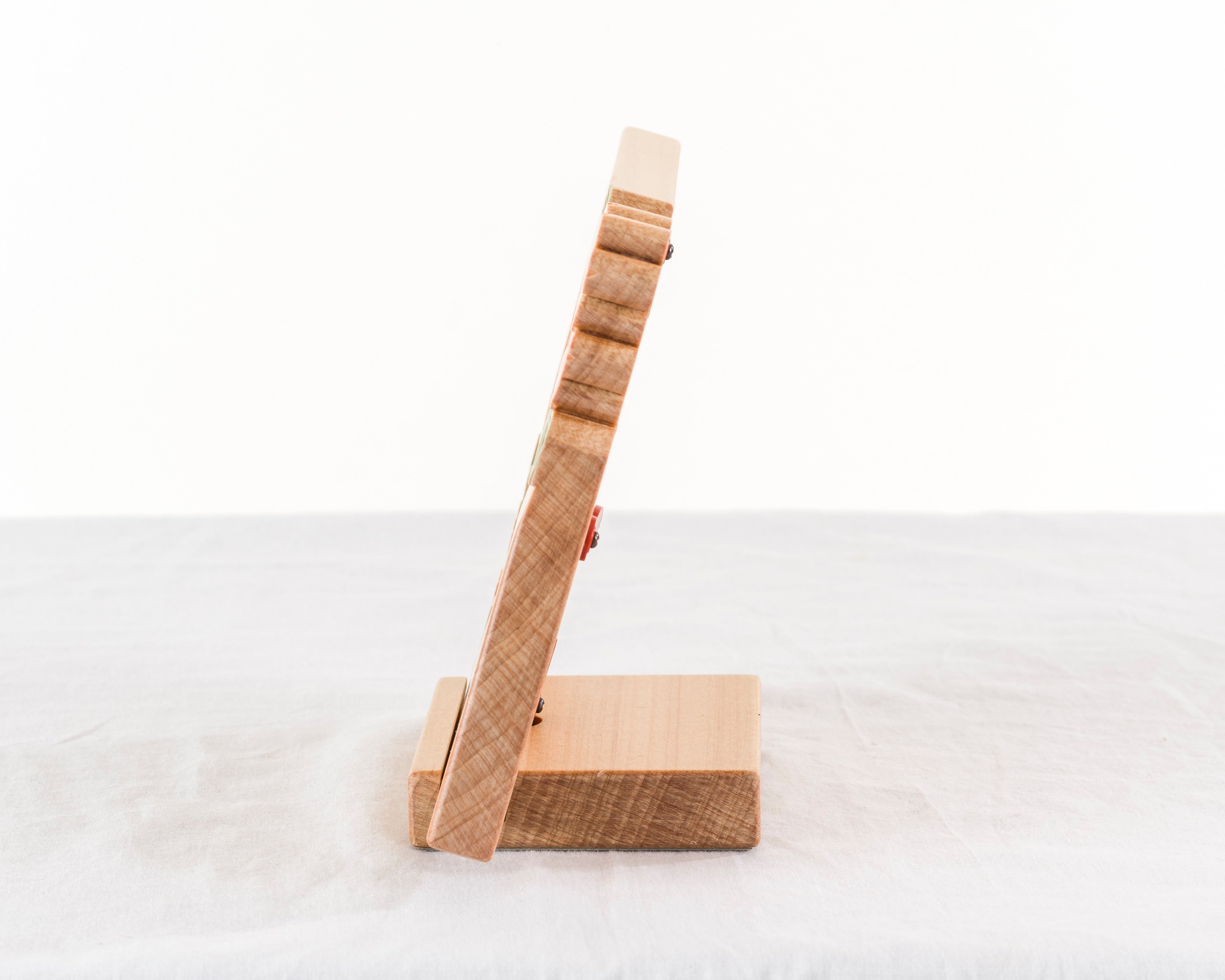 軽井沢彫写真立て Lサイズ ポイント彫 彩色 | 大坂屋家具店