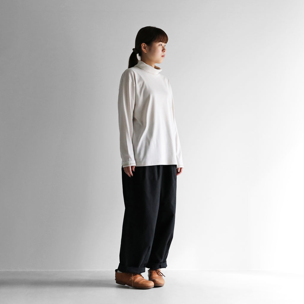 【HUIS in house】SUVIN COTTON長袖ゆるタートルネックカットソー（グレージュ）【ユニセックス】【CS204-1004-04IGY】