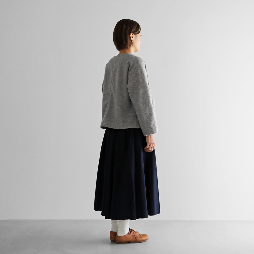【HUIS】“HUIS×尾州”縮絨ウールフランネルノーカラーショートコート（ライトグレー）【ユニセックス】【312-KS01-04LGY】