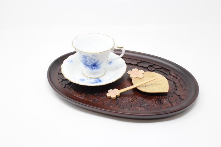盆　楕円33㎝×22.5㎝　桜縁彫